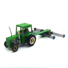 Заводной трактор с сеялкой Заводной металлический Олово игрушки коллекционные