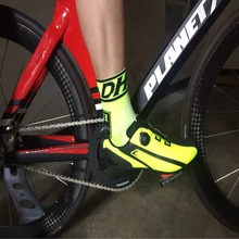 Для мужчин Для женщин один размер профессиональные дышащий Велоспорт Спортивная защитить ноги влагу велосипед носки calcetines meias ciclismo hombre спортивные носки носки спорт