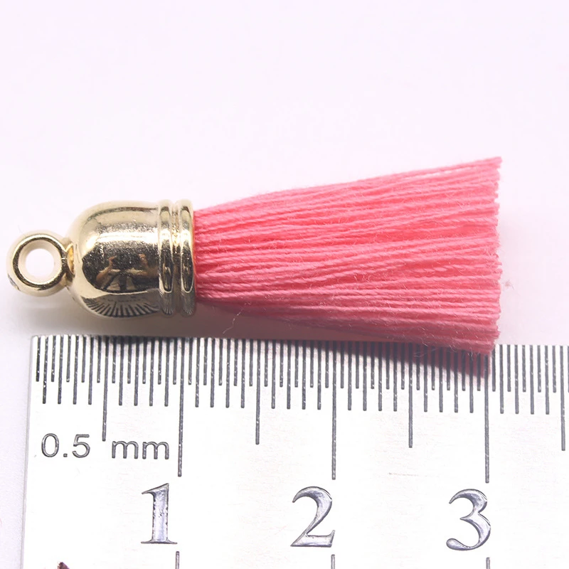 

10PCS 3CM Metal Cap Mini Tassels Pendant Jewelry Curtain Garments Decorative Accessories Key Bag Pendant Craft Tassels DIY