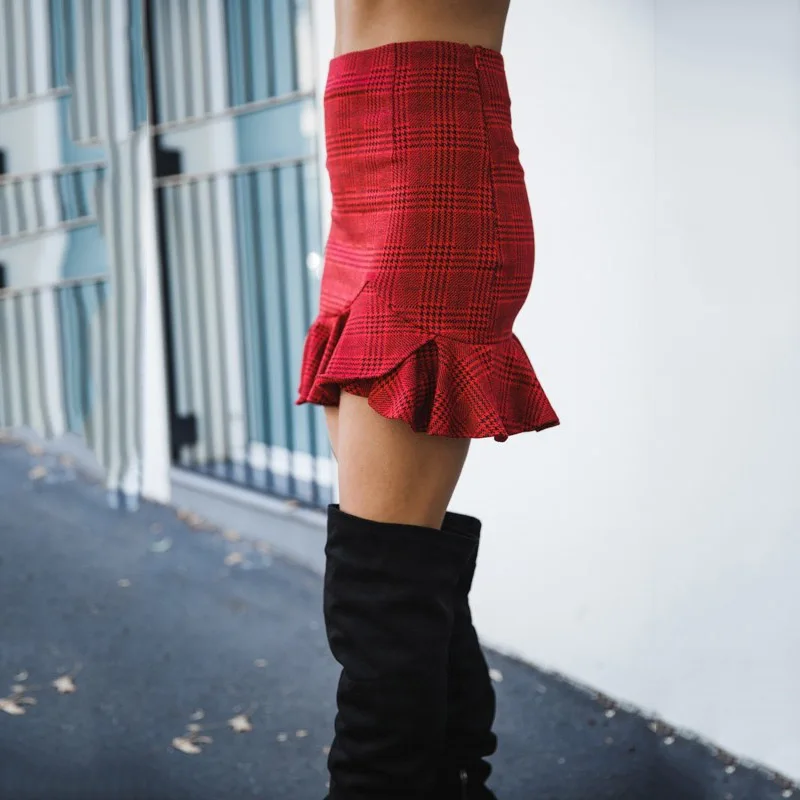 83565-3_skirt_redchecked_4_of_5_