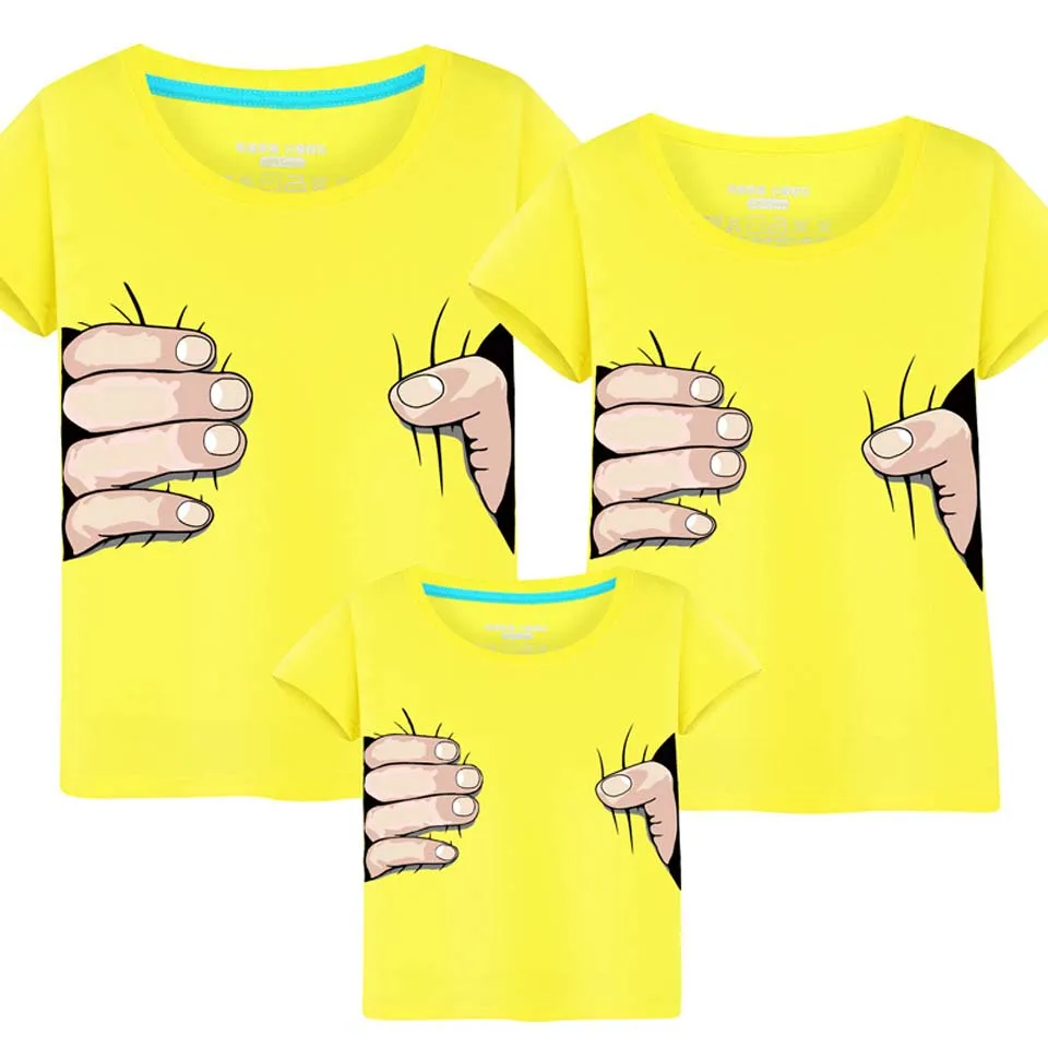 8589104367_136632512