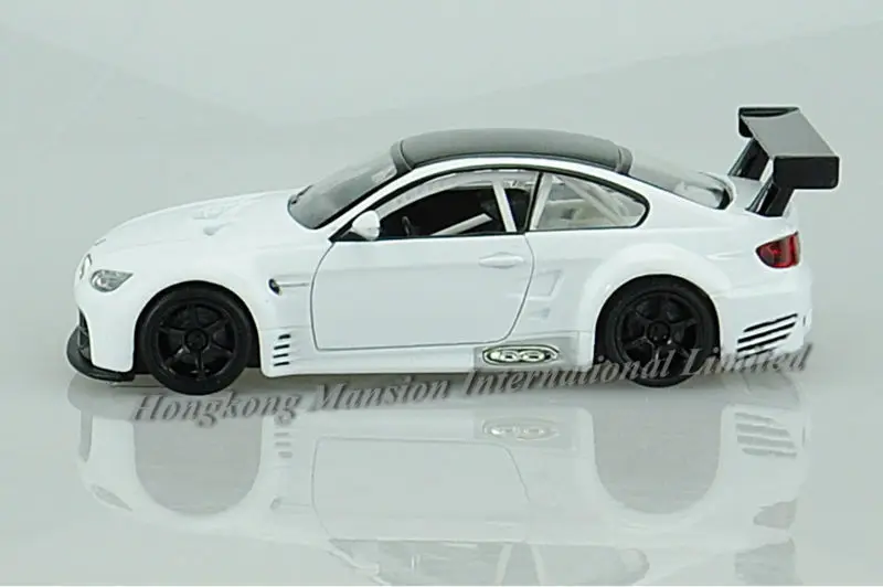 132 TheBMW M3 GTR STREET VERSION (3)