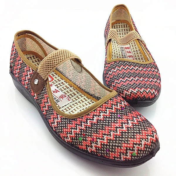 comfortable shoes for senior woman