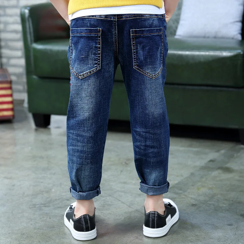 Ultima Moda Jeans per il Ragazzo Ricamo Blu Denim Dei Pantaloni Del Ragazzo  Pantaloni 2017 Vestiti del bambino Per 3 4 6 8 10 12 Anni di Età RKP175027| jeans for boys|jeans fashionchildren jeans for boys - AliExpress