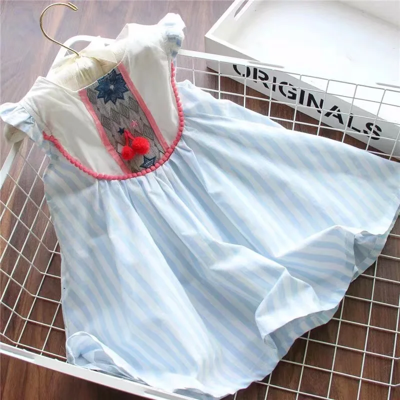 

2019summer New Baby Girls Clothes Spanish Flying Sleeve Children Cotton Lace Embroidery Dress Girl Quality Princess Vest Dress