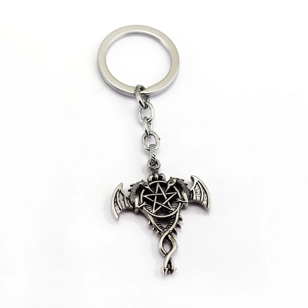 

Japanese Anime Black Butler Keychain Cool Punk Demon Contract Key Ring Holder Metal Chaveiro Key Chain Pendant Jewelry