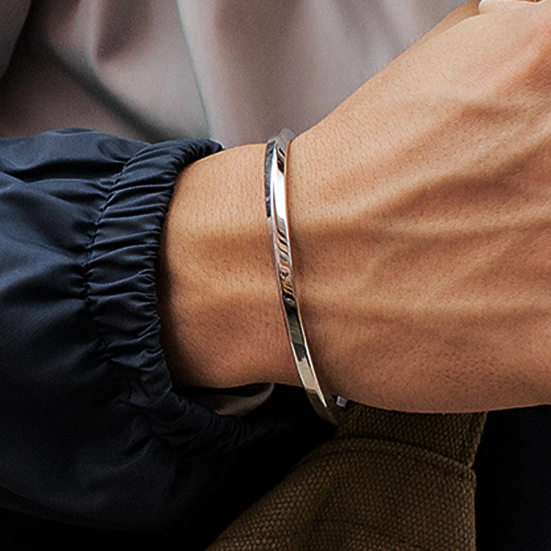 

Stainless Steel C Shaped Bangle Bracelets Fashion Titanium Steel Cuff Bangle for Women Type C twisted lines Bangle Bracelets