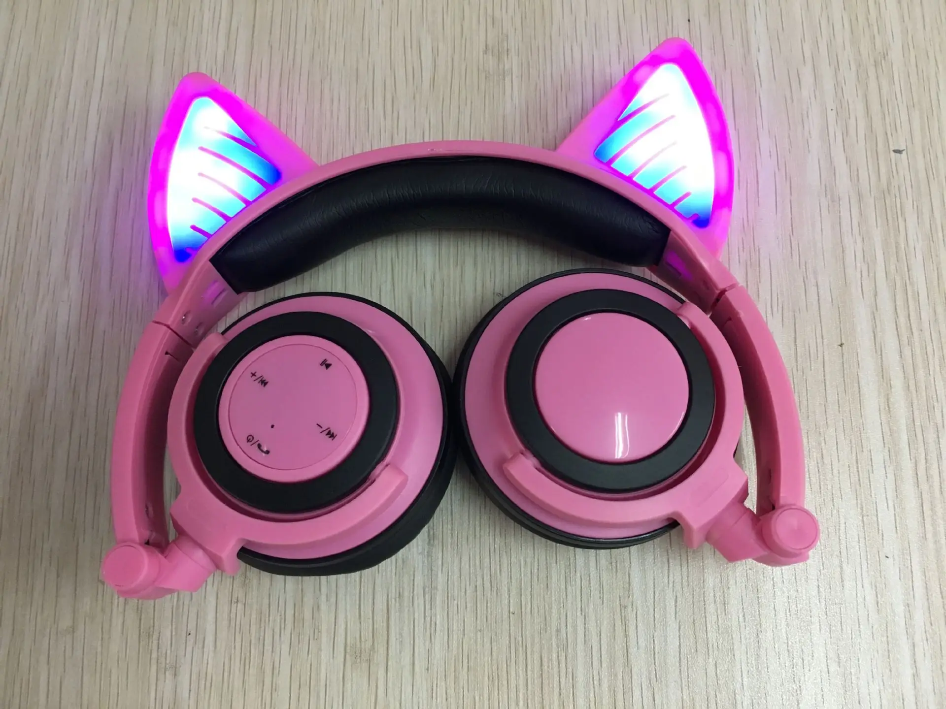 Милый мультфильм Беспроводной Bluetooth кошачьими ушками наушников vs микрофон светодиодный световой Складная Перезаряжаемые игровой наушники для смартфона