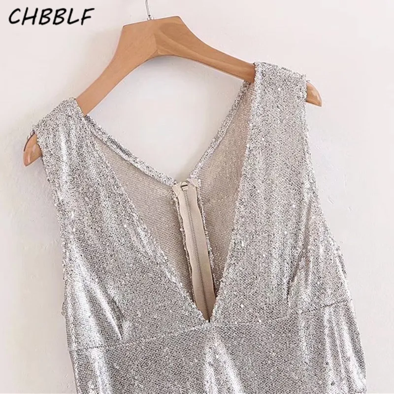 8744441689_486011560