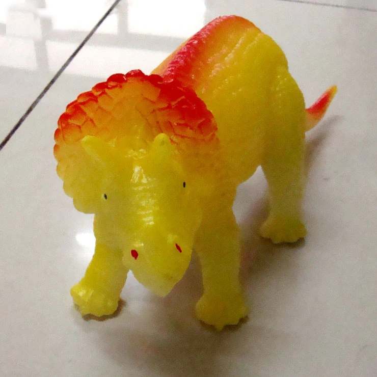 Аппаратные изделия полые светящиеся симуляторы игрушки модель Трицератопс динозавры детские игрушки