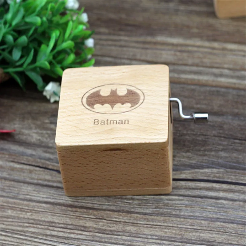 

Anonymity Batman VS Superman wooden hand crank Supermen Music Box Christmas gift birthday Gift Party Supply