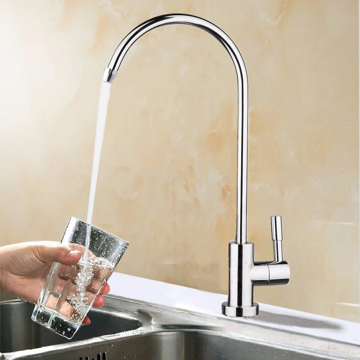 kitchen set water