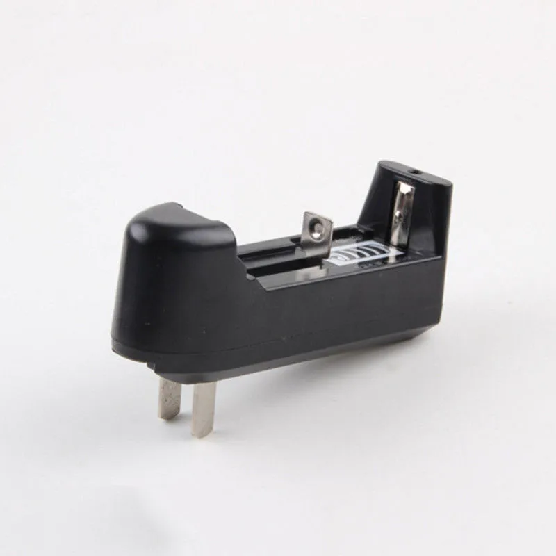 Multi-purpose Smart Battery Charger For 18650/18500/16340/14500 Battery Rechargeable Portable Quick Charging Slot US EU Plug Multi-purpose Smart Battery Charger For 18650/18500/16340/14500 Battery Rechargeable Portable Quick Charging Slot US EU Plug