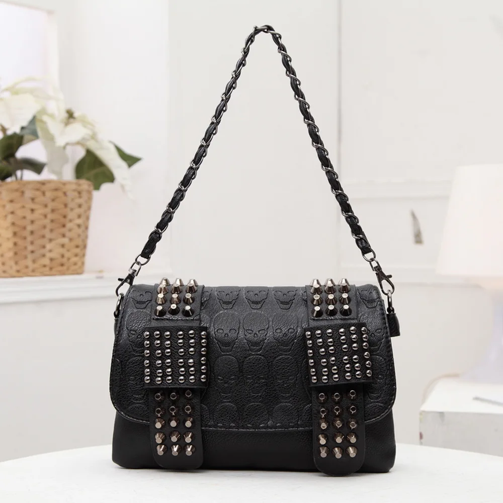Женская сумка конверт в европейском и американском стиле с заклепками|envelope bag|brand
