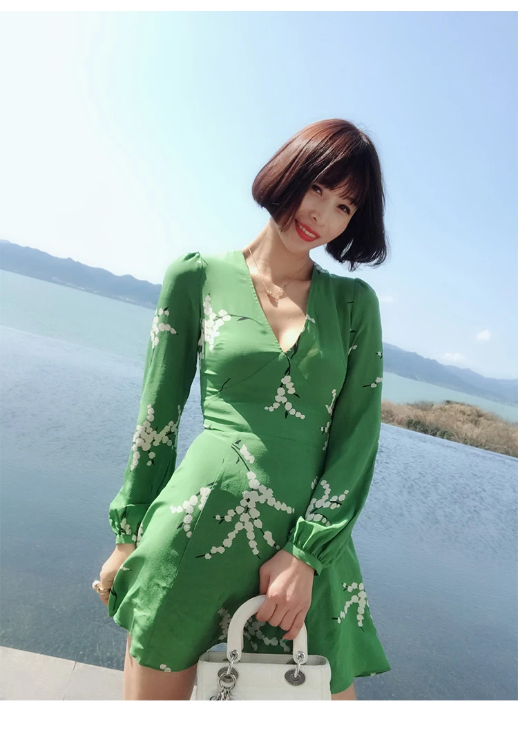 Шелковое окрашенное мини платье женское зеленое Летнее шелковое длинные тёмные рукав v-образный вырез сексуальные облегающие платья для вечерние и праздничные