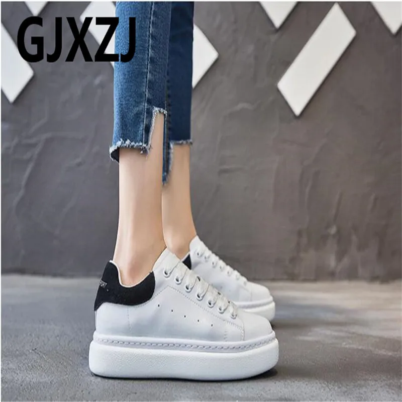 

Outdoor soft bottom breathable comfort spring and summer new flat bottom wind casual female white female single shoes