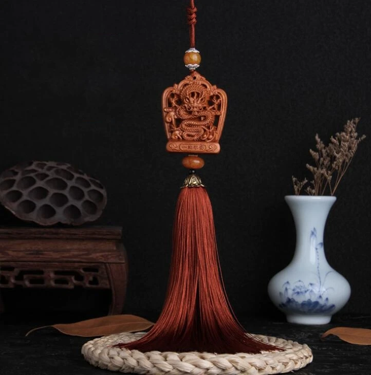 

Chinese Double-sided Peach Wood Carved Zodiac Aniaml Dragon Safe And Good Luck Exquisite Car Pendant Statue Gift