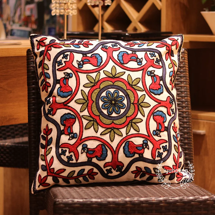 

2019 Traditional Animal Plant Cushion Cover Soft Floral Embroidery Pillow Case 45*45cm Comfortable Bohemian Phoenix Pillow Cover