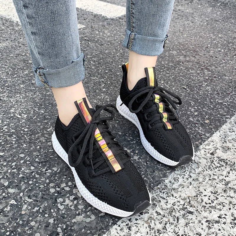 Running Shoes Women Outdoor Fitness Jogging Sports Sneakers Breathable Lace-up Casual Shoes 2019 Student Female Sneakers