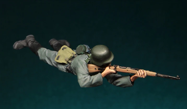 

1/35 Resin Figure Model Kit WWII German Infantry in action-066 Unassembled unpainted Top