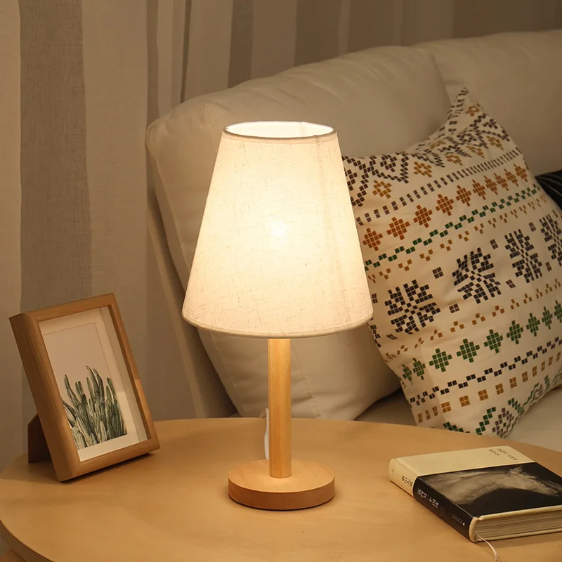 

European creative wood energy-saving led table lamp simple modern desk bedroom eye learning bedside lamp