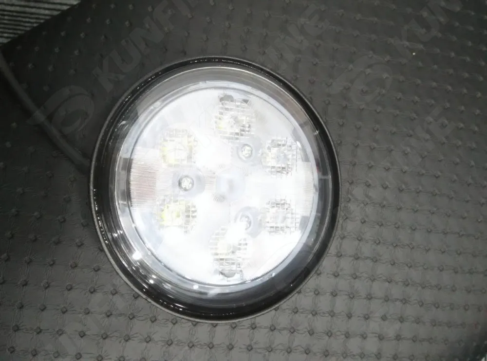 Цена 4.4 дюймов 18 Вт светодиодный свет 12 В ~ 30 В DC LED вождения для бездорожья свет для Лодка Грузовик прицепы внедорожник ATV светодиодный фонарь Водо...