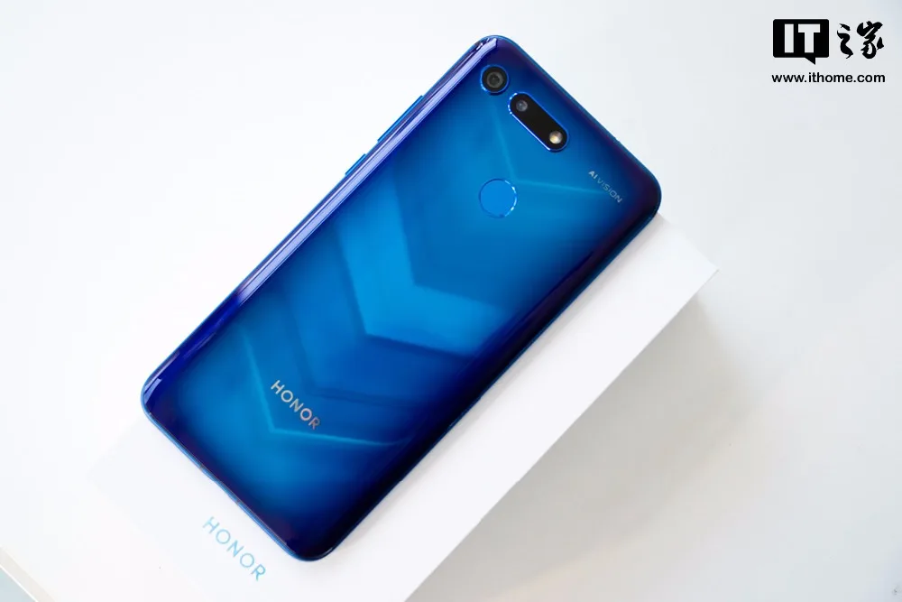 huawei cellphone list International Version Honor V20 Honor View 20 PCT-L29 Mobile Phone Kirin 980 Android 9.0 6.4" IPS 6GB RAM 128GB ROM 48.0MP NFC huawei 5g cell phone