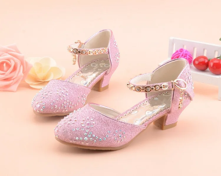 Новая весенняя детская кожаная обувь для девочек, стразы, серебряная обувь на высоком каблуке, обувь принцессы для малышей, Студенческая детская танцевальная обувь 04