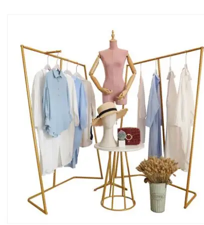 Kleding Winkel Zhongdao Winkelen Rek Winkel Atrium Ontwerp Schoen Zak Tonen Tafel Goud Eenvoudige Iron Kledingrek. Kleding Winkel Zhongdao Winkelen Rek Winkel Atrium Ontwerp Schoen Zak Tonen Tafel Goud Eenvoudige Iron Kledingrek.