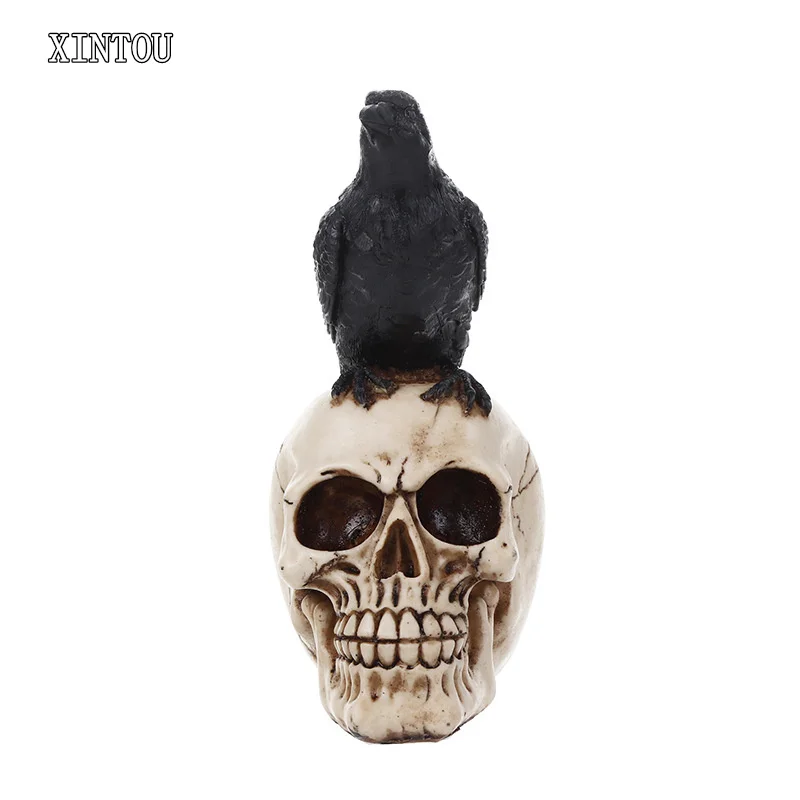 Koop XINTOU Hars Schedel Craft Standbeelden Menselijk Schedel Met Zwarte Vogel Kraai Beeldjes Sculpturen Woondecoratie Accessoires Art Ornamenten