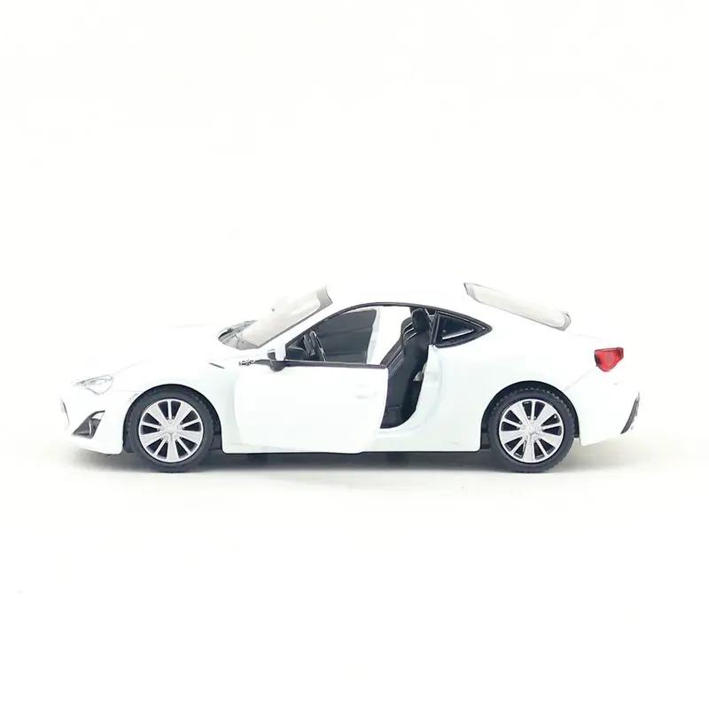  86 (10)