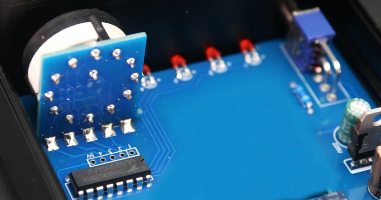 Lossless Hifi audio switcher 4 in 1 out / 1 in 4 output audio input selector