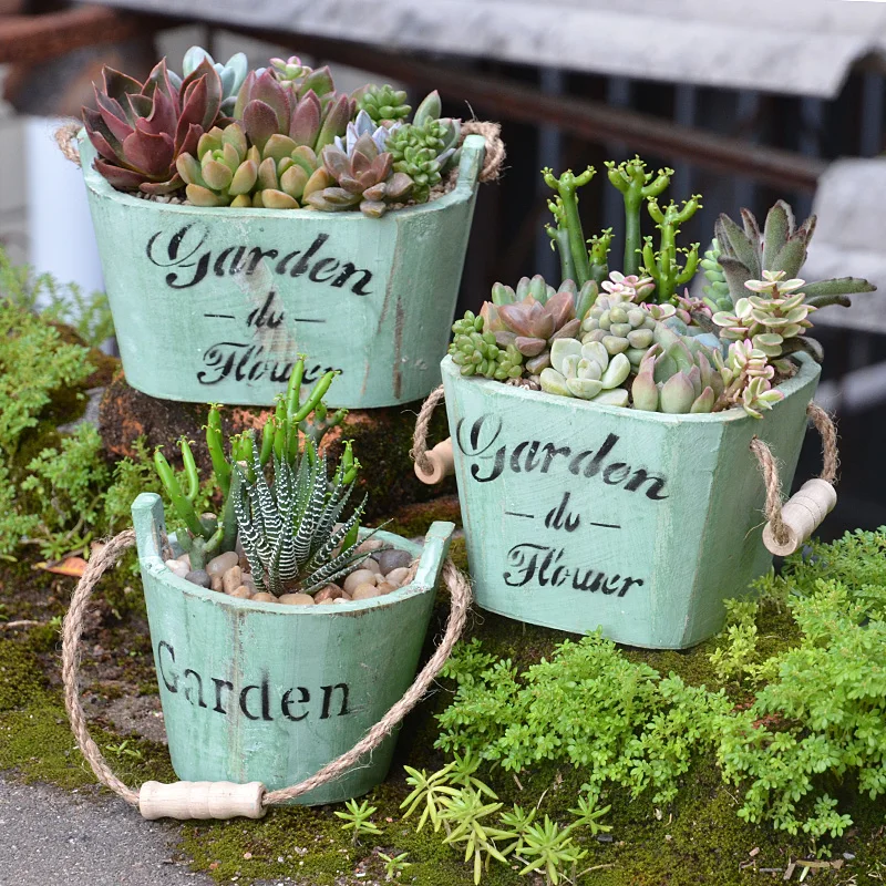 

Wall Vase Wooden Retro Hanging Flower Basket Pot Hanger Props Wall Basket Decor Indoor Outdoor Pastoral Baskets garden vase