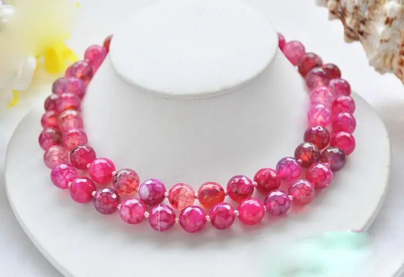

33" 12mm plum-red round faceted agate bead necklace 5.27