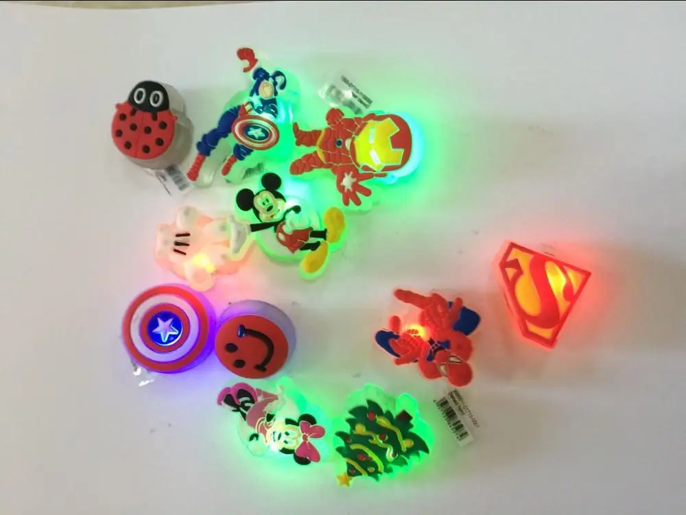 New 4pcs LED Shoe Charms Emoji Ladybug Doraemon Lighted Shoe Buckles Cool Accessories Fit Bracelets Shoes Croc JIBZ Kids Gift