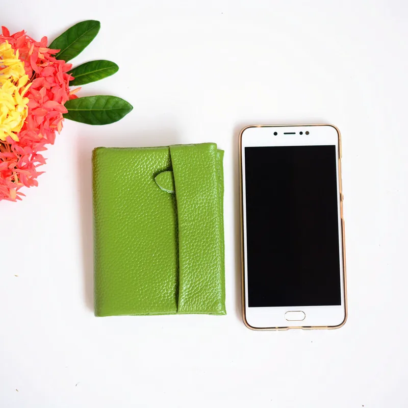wallet female 8