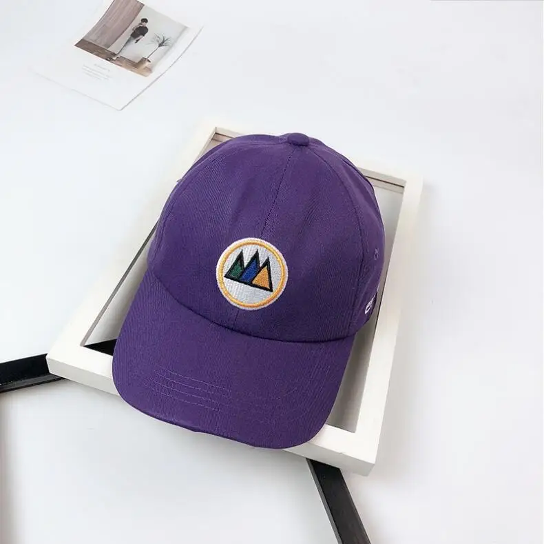 

2018 new Purple Multi Color Geometric Triangle Dad Cap men women Cotton baseball cap Bone Snapback Trucker Hat all match