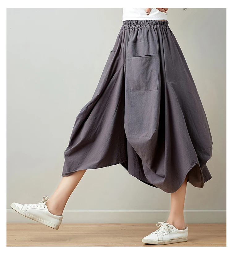 casual pleated skirt