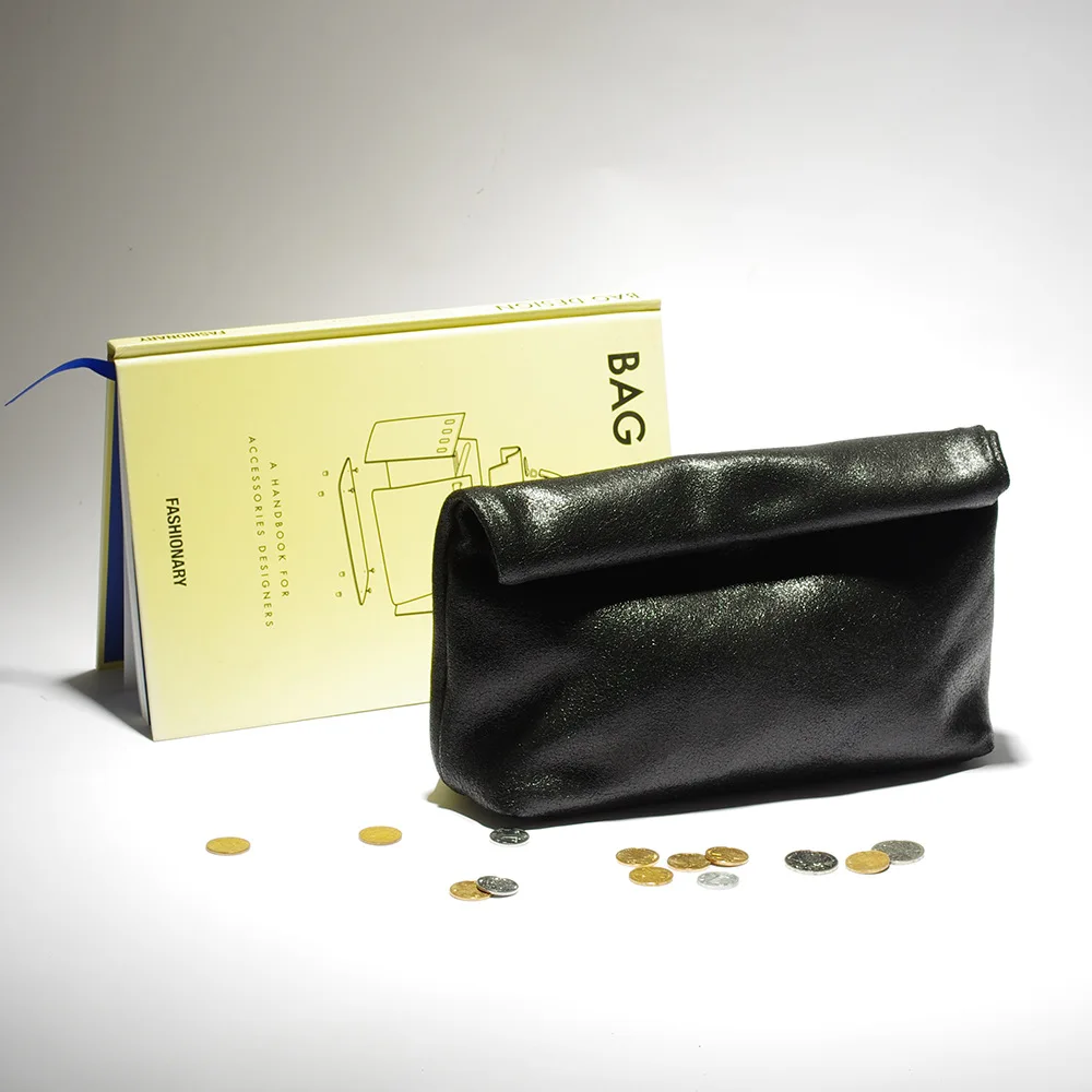 

stick package small crowds package Nordic style minimalist design fashionable roll-edge hand bag cowhide lunch bag