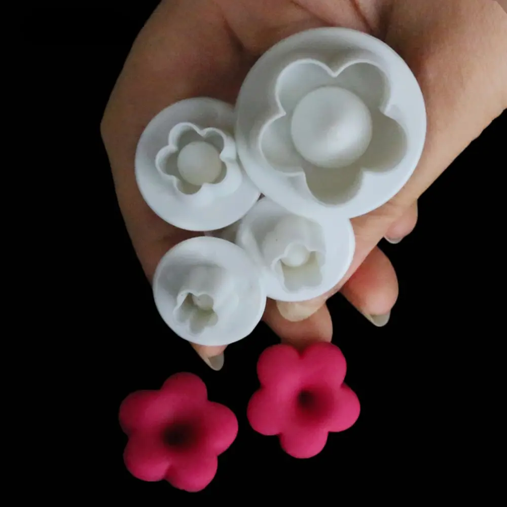 

4PCS Plum Blossom Spring Die Plastic Sugar Cakes Baked Biscuit Cookies Paste Decorating Modeling Tools Kitchen Gadgets