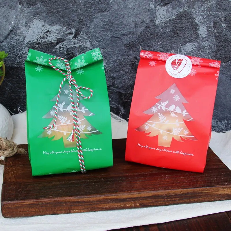 

50pcs Christmas Tree Plastic Bag Snowflake Frosted Plastic Gift Bags Merry Christmas Xmas Cellophane Food Biscuit Candy Bags