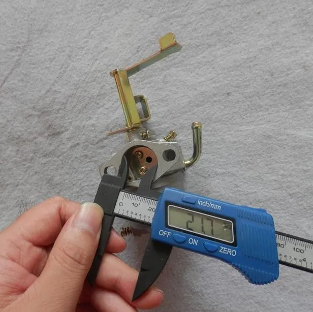 CARBURETOR MITSUBISHI GM82 P154 7