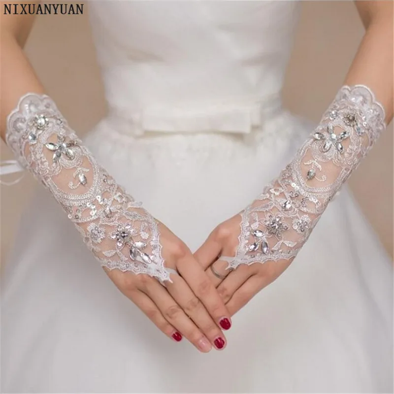 Fingerless-Lace-Wedding-Gloves-for-Bride-Beaded-Crystal-Bridal-Gloves-Women.jpg_640x640