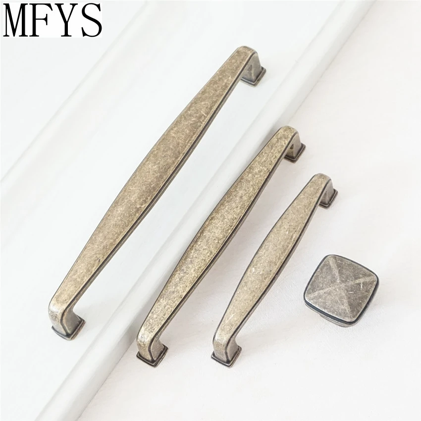 brass kitchen drawer pulls
