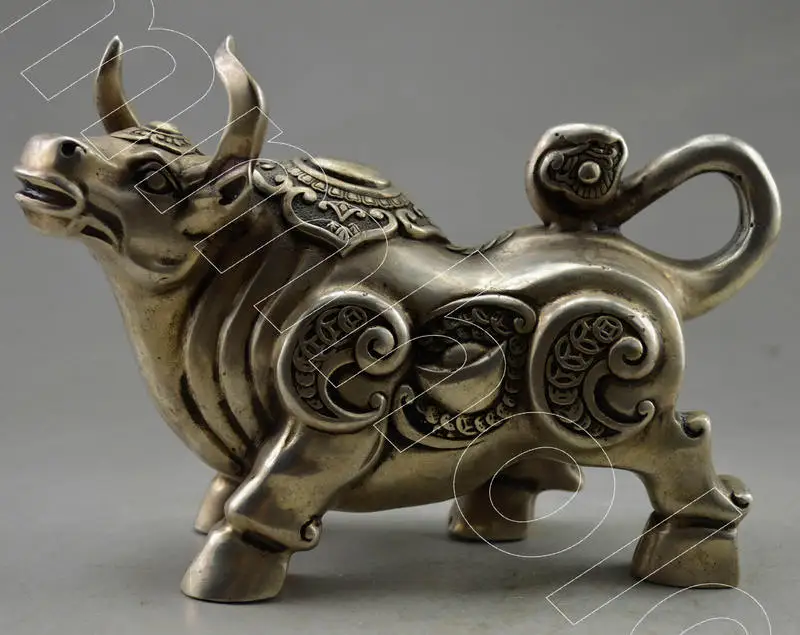 

Metal Crafts Collectible Decorated Old Handwork Tibet Silver Carved Zodiac Cattle/cow Statue fast Shipping