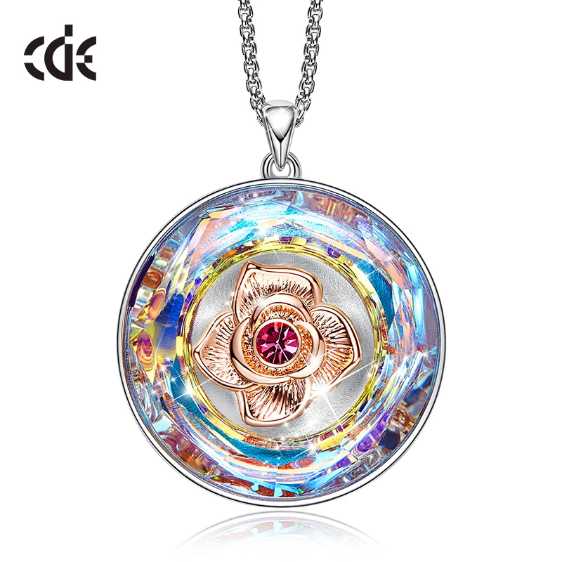 Ожерелье CDE в виде танцующей розы для женщин украшенное кристаллом от Swarovski