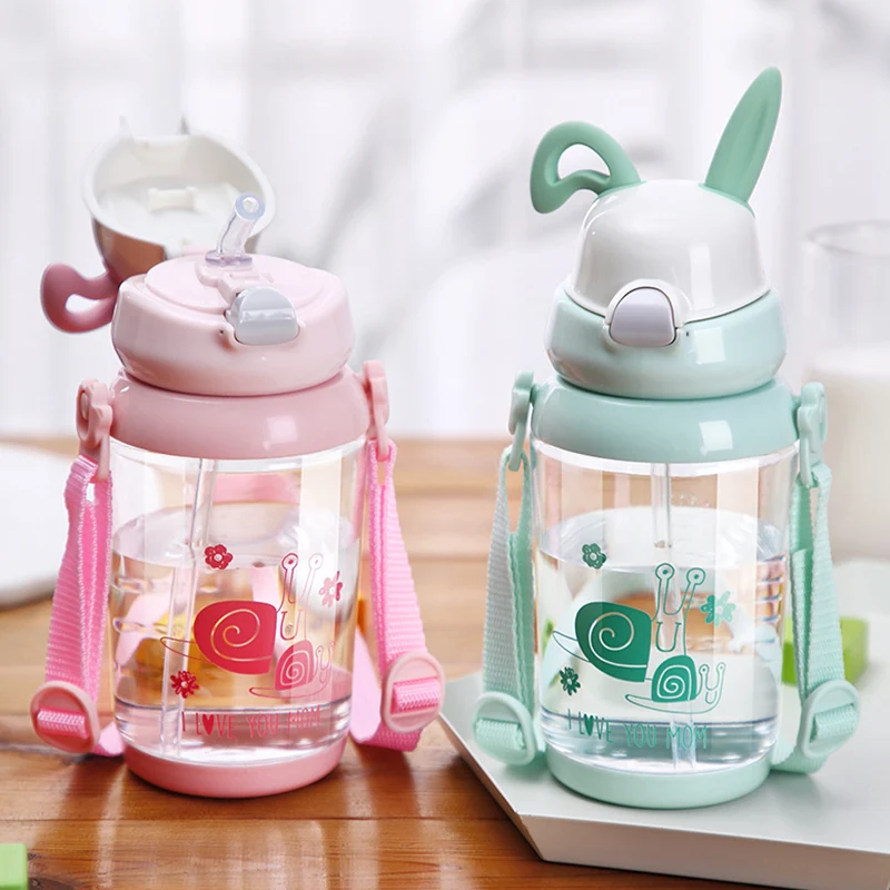 

550ml Baby Plastic Sippy Cup Leak proof With Strap Portable Kids Learning Drinking Water Bottle Training Cup BPA Free