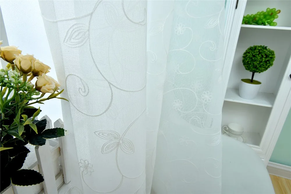leaves curtain (14)
