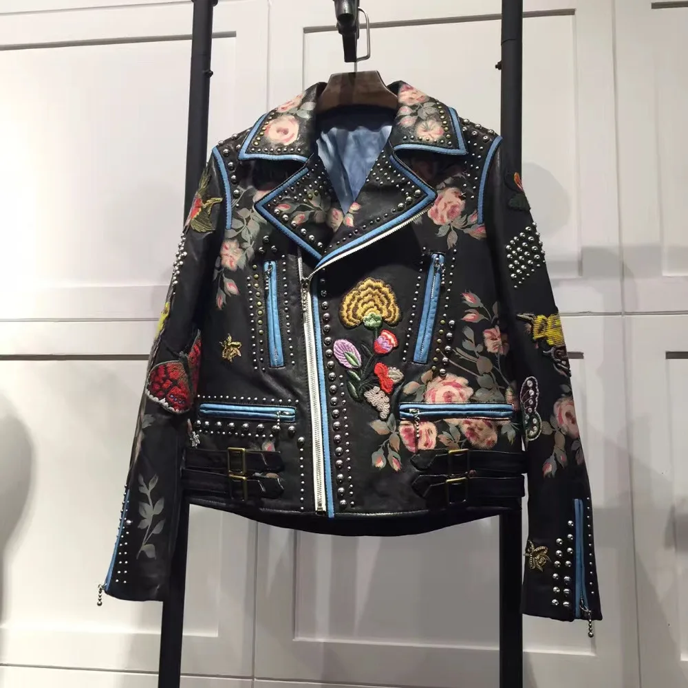Chaquetas bordadas | Domestika