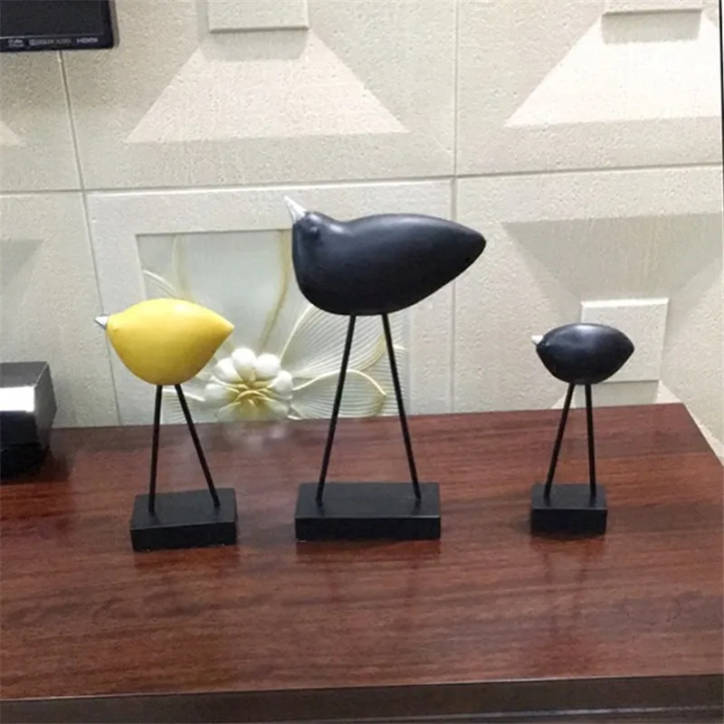 

Sandstone Bird Sculpture for Decoration Living Room Bedroom Garden Wine Cabinet Display Window a Three of Family Birds Ornaments